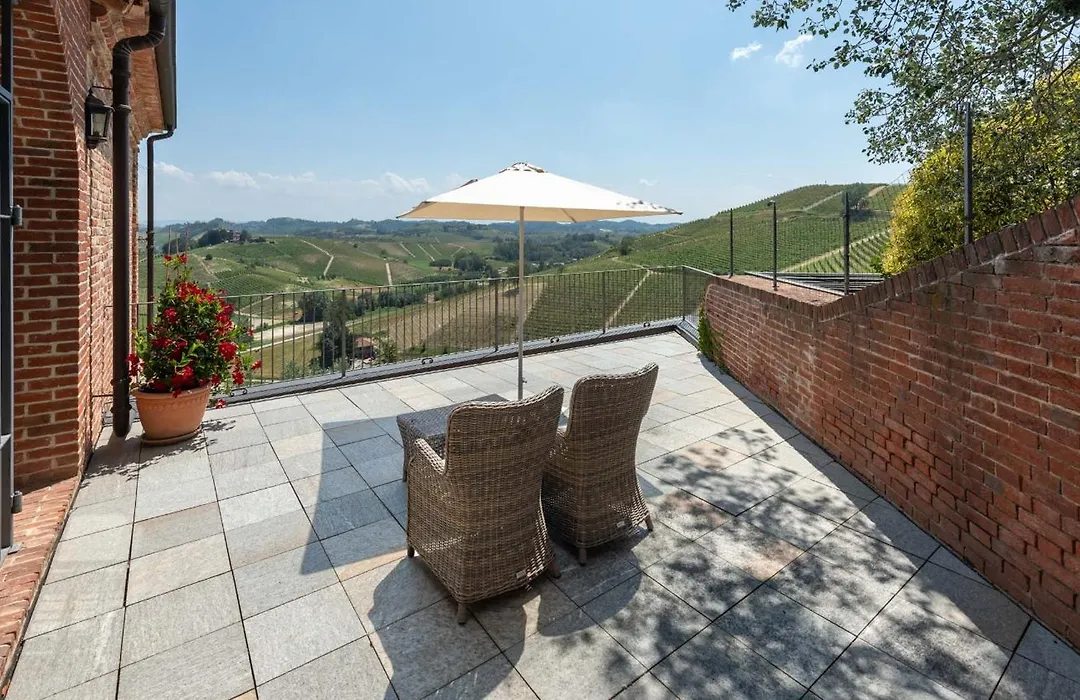 Villa Tiboldi-1