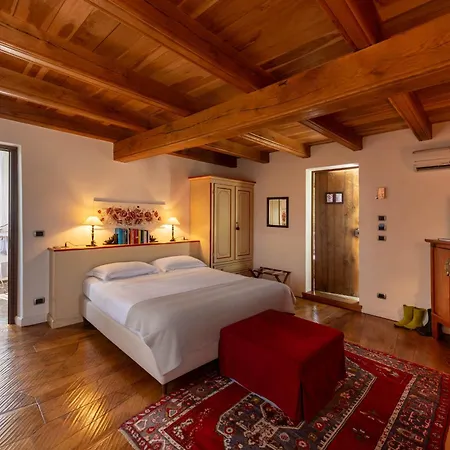 Villa Tiboldi-2